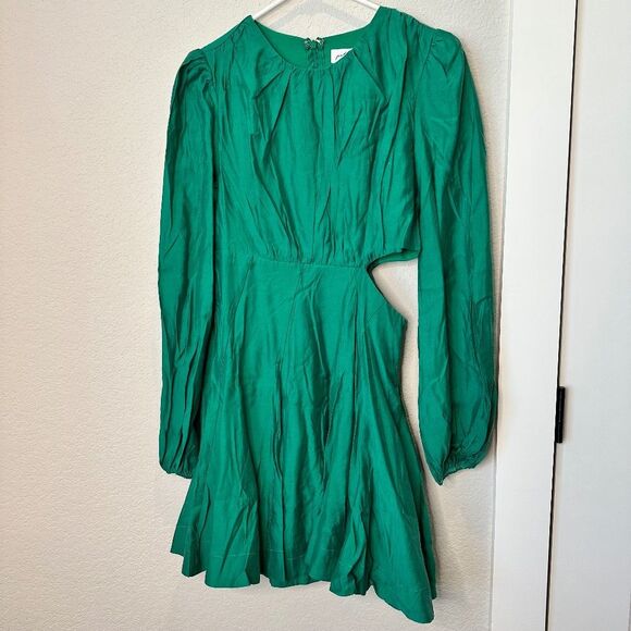 Petal & Pup Dresses & Skirts - Petal + Pup Vibrant Green Cut Out Tencel Mini Dress - Size M - EUC